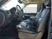 2007 Chevrolet Tahoe LTZ с VIN 1GNFC13J27R223939, выставлен на аукционе Copart как лот 64778135 с пробегом 177 285 миль миль и Списание • Salvage title. История ставок и продаж доступна на DreamBid. Изображение 7.