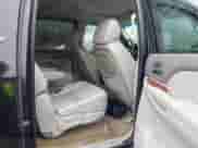 2007 Chevrolet Suburban LTZ с VIN 1GNFK16387J162935, выставлен на аукционе IAAI как лот 42691630 с пробегом 247 210 миль миль и . История ставок и продаж доступна на DreamBid. Изображение 8.