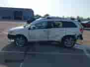 2013 Dodge Journey Crew with VIN 3C4PDDDG5DT567654, listed as a IAAI auction lot 42561948 with 158,434 mi miles and . Bid and sale history available at DreamBid. Image 15.