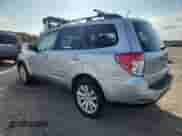 2012 Subaru Forester X Limited z VIN JF2SHAEC0CH441581, wystawiony jako Copart lot #70929605 z przebiegiem 155 869 mil mil oraz Czysty tytuł • Clean title. Historia ofert i sprzedaży dostępna na DreamBid. Obrazek 2.