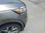 2016 Kia Sorento SXL with VIN 5XYPK4A58GG115170, listed as a IAAI auction lot 42689300 with 123,640 mi miles and . Bid and sale history available at DreamBid. Image 6.