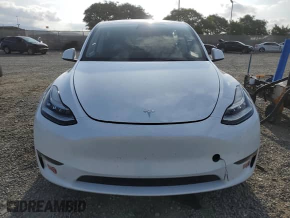 2023 Tesla Model Y Long Range with VIN 7SAYGDEE8PA068598, listed as a Copart auction lot 84741425 with 53,598 mi miles and Salvage title. Bid and sale history available at DreamBid. Image 5.