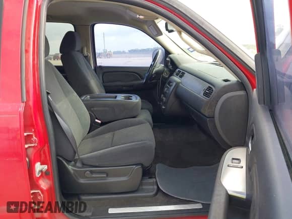 2007 Chevrolet Avalanche LTZ z VIN 3GNEC12J87G269109, wystawiony jako IAAI lot #42058289 z przebiegiem 139 518 mil mil oraz . Historia ofert i sprzedaży dostępna na DreamBid. Obrazek 5.