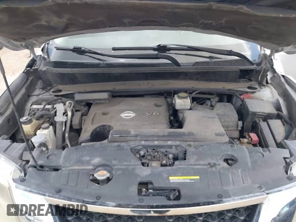 2014 Nissan Pathfinder S z VIN 5N1AR2MM9EC650952, wystawiony jako IAAI lot #42620154 z przebiegiem 174 690 mil mil oraz . Historia ofert i sprzedaży dostępna na DreamBid. Obrazek 10.