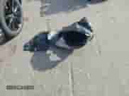 2025 Mazda CX-5 S Carbon Edition z VIN JM3KFBCM3S0689995, wystawiony jako IAAI lot #42922834 z przebiegiem 2 087 mil mil oraz . Historia ofert i sprzedaży dostępna na DreamBid. Obrazek 12.
