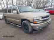 2000 Chevrolet Suburban LT with VIN 3GNFK16T6YG170955, listed as a IAAI auction lot 41918976 with 332,207 mi miles and . Bid and sale history available at DreamBid. Image 1.