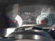 2017 Chevrolet Suburban Premier z VIN 1GNSCJKC8HR349936, wystawiony jako IAAI lot #41321102 z przebiegiem 131 594 mil mil oraz . Historia ofert i sprzedaży dostępna na DreamBid. Obrazek 7.