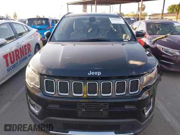 2020 Jeep Compass Limited z VIN 3C4NJCCB7LT191862, wystawiony jako IAAI lot #43369237 z przebiegiem 114 617 mil mil oraz . Historia ofert i sprzedaży dostępna na DreamBid. Obrazek 10.