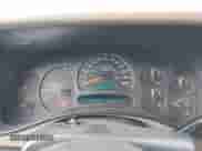 2003 Chevrolet Silverado 1500HD LS с VIN 1GCGK13U23F158628, выставлен на аукционе IAAI как лот 42315357 с пробегом 182 526 миль миль и . История ставок и продаж доступна на DreamBid. Изображение 7.