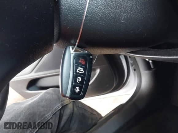 2015 Hyundai Genesis 3.8L с VIN KMHGN4JEXFU049608, выставлен на аукционе IAAI как лот 43125417 с пробегом 110 744 миль миль и . История ставок и продаж доступна на DreamBid. Изображение 11.