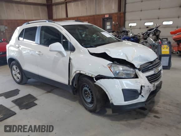 2015 Chevrolet Trax LT z VIN KL7CJLSBXFB204311, wystawiony jako IAAI lot #42765115 z przebiegiem 146 827 mil mil oraz . Historia ofert i sprzedaży dostępna na DreamBid. Obrazek 1.