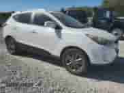 2015 Hyundai Tucson SE z VIN KM8JUCAG1FU065572, wystawiony jako Copart lot #77004994 z przebiegiem 158 615 mil mil oraz Czysty tytuł • Clean title. Historia ofert i sprzedaży dostępna na DreamBid. Obrazek 4.