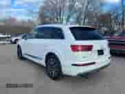 2017 Audi Q7 Premium Plus with VIN WA1LAAF72HD005719, listed as a IAAI auction lot 42019701 with 154,276 mi miles and . Bid and sale history available at DreamBid. Image 3.