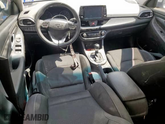 2019 Hyundai Elantra z VIN KMHH35LE1KU088532, wystawiony jako Copart lot #70349055 z przebiegiem 94 608 mil mil oraz Czysty tytuł • Clean title. Historia ofert i sprzedaży dostępna na DreamBid. Obrazek 8.