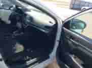 2020 Hyundai Elantra SEL z VIN 5NPD84LFXLH570547, wystawiony jako IAAI lot #43073540 z przebiegiem 146 527 mil mil oraz . Historia ofert i sprzedaży dostępna na DreamBid. Obrazek 5.