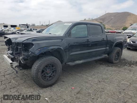 2021 Toyota Tacoma SR5 с VIN 3TMDZ5BNXMM116533, выставлен на аукционе Copart как лот 65466385 с пробегом 79 077 миль миль и Списание • Salvage title. История ставок и продаж доступна на DreamBid. Изображение 1.