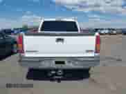 2000 GMC Sierra 1500 SLE z VIN 2GTEC19T9Y1372226, wystawiony jako IAAI lot #42571297 z przebiegiem 276 963 mil mil oraz . Historia ofert i sprzedaży dostępna na DreamBid. Obrazek 16.