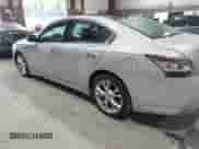 2014 Nissan Maxima SV z VIN 1N4AA5AP9EC447531, wystawiony jako IAAI lot #43320701 z przebiegiem 129 962 mil mil oraz . Historia ofert i sprzedaży dostępna na DreamBid. Obrazek 13.