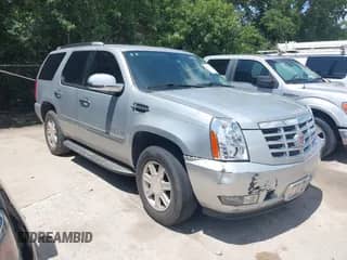 2013 Cadillac Escalade with VIN 1GYS3AEF0DR219037, listed as a IAAI auction lot 42755060 with 132,292 mi miles and . Bid and sale history available at DreamBid. Image 1.
