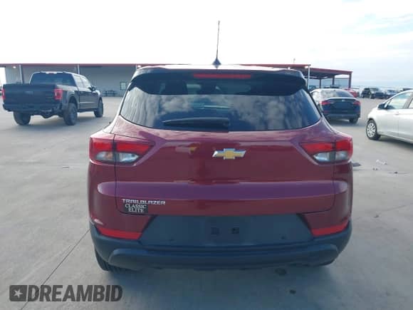 2024 Chevrolet TrailBlazer LS with VIN KL79MMS23RB142892, listed as a IAAI auction lot 40777333 with 5,812 mi miles and . Bid and sale history available at DreamBid. Image 16.