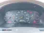 2001 Honda Accord LX с VIN 1HGCG564X1A129649, выставлен на аукционе IAAI как лот 42066173 с пробегом 144 010 миль миль и . История ставок и продаж доступна на DreamBid. Изображение 7.