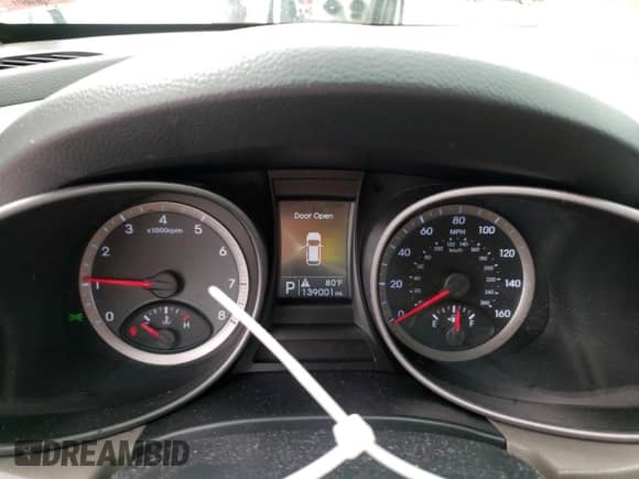 2015 Hyundai Santa Fe with VIN 5XYZTDLB5FG299989, listed as a Copart auction lot 56715015 with 139,001 mi miles and Clean title. Bid and sale history available at DreamBid. Image 9.