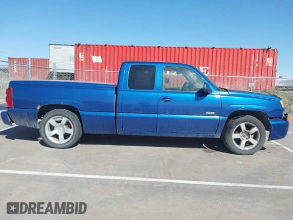 2003 Chevrolet Silverado SS с VIN 2GCEK19N231396204, выставлен на аукционе IAAI как лот 42026218 с пробегом 178 150 миль миль и . История ставок и продаж доступна на DreamBid. Изображение 13.