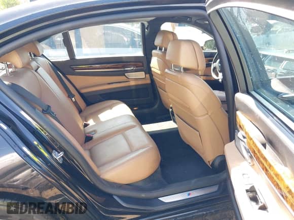 2014 BMW 7 Series ALPINA B7 with VIN WBAYE8C54ED134792, listed as a IAAI auction lot 42525127 with 96,631 mi miles and . Bid and sale history available at DreamBid. Image 8.