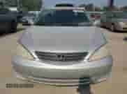 2002 Toyota Camry XLE with VIN 4T1BF32K12U530685, listed as a Copart auction lot 66261805 with 209,808 mi miles and Salvage title. Bid and sale history available at DreamBid. Image 5.