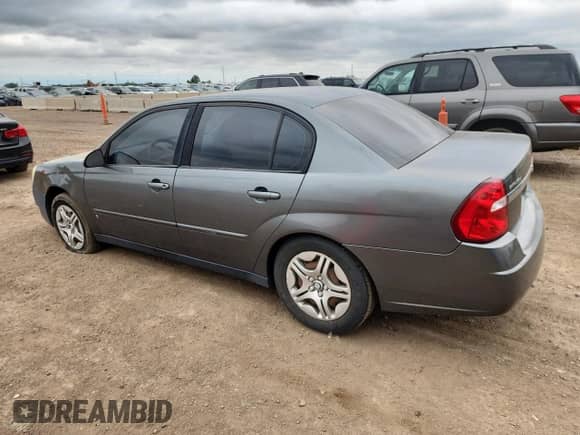 2006 Chevrolet Malibu 1FL z VIN 1G1ZS51836F197019, wystawiony jako Copart lot #63085675 z przebiegiem 188 422 mil mil oraz Szkoda całkowita • Salvage title. Historia ofert i sprzedaży dostępna na DreamBid. Obrazek 2.