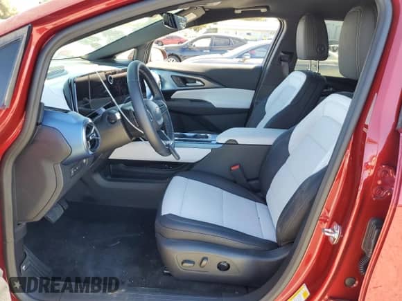 2025 Chevrolet Equinox EV LT z VIN 3GN7DLRP5SS124577, wystawiony jako Copart lot #68978075 z przebiegiem 9 657 mil mil oraz Szkoda całkowita • Salvage title. Historia ofert i sprzedaży dostępna na DreamBid. Obrazek 7.