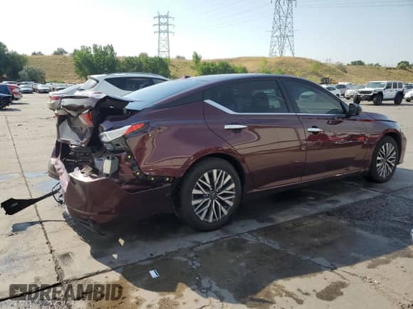 2024 Nissan Altima SV with VIN 1N4BL4DV9RN355073, listed as a Copart auction lot 66553635 with 18,757 mi miles and Salvage title. Bid and sale history available at DreamBid. Image 3.