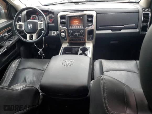 2014 Ram 1500 Laramie с VIN 1C6RR7JMXES303054, выставлен на аукционе Copart как лот 61168405 с пробегом 135 823 миль миль и Чистый • Clean title. История ставок и продаж доступна на DreamBid. Изображение 8.