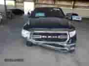 2019 Ram 1500 Tradesman z VIN 1C6SRFCT2KN592831, wystawiony jako Copart lot #59495485 z przebiegiem 106 410 mil mil oraz Szkoda całkowita • Salvage title. Historia ofert i sprzedaży dostępna na DreamBid. Obrazek 5.