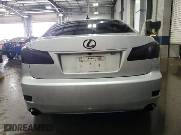 2007 Lexus IS 250 with VIN JTHCK262872014835, listed as a Copart auction lot 61559185 with 233,151 mi miles and Salvage title. Bid and sale history available at DreamBid. Image 6.