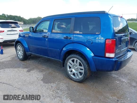 2010 Dodge Nitro Heat with VIN 1D4PU4GK1AW157863, listed as a IAAI auction lot 42839568 with 189,966 mi miles and . Bid and sale history available at DreamBid. Image 3.
