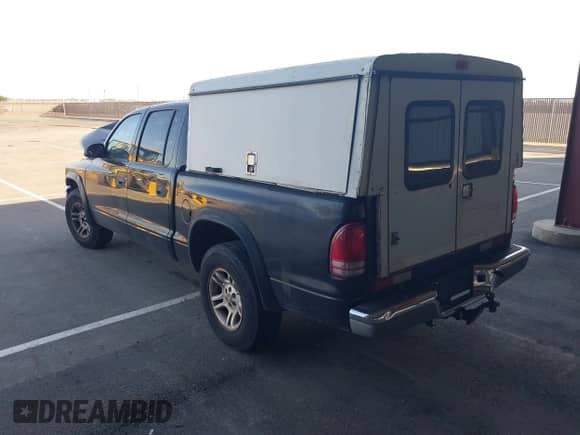 2004 Dodge Dakota SLT with VIN 1D7HL48N14S509550, listed as a IAAI auction lot 43490323 with Not provided miles and . Bid and sale history available at DreamBid. Image 3.