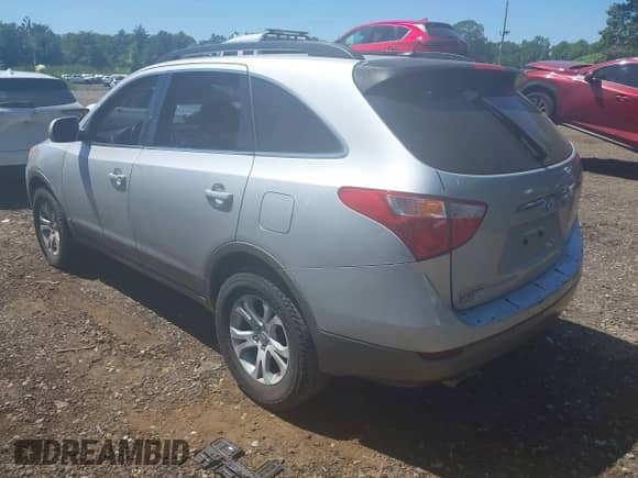 2010 Hyundai Veracruz Limited с VIN KM8NU4CCXAU100989, выставлен на аукционе IAAI как лот 42564183 с пробегом 160 502 миль миль и . История ставок и продаж доступна на DreamBid. Изображение 3.