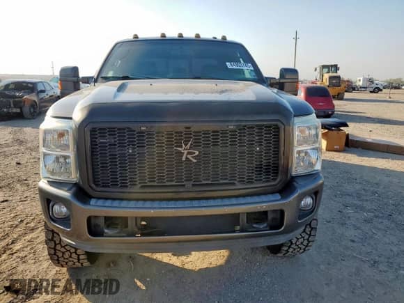 2016 Ford F-250 Lariat z VIN 1FT7W2BT9GEA09082, wystawiony jako Copart lot #84903745 z przebiegiem 183 152 mil mil oraz Szkoda całkowita • Salvage title. Historia ofert i sprzedaży dostępna na DreamBid. Obrazek 5.