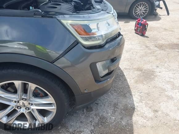 2017 Ford Explorer Limited z VIN 1FM5K7FH1HGC08571, wystawiony jako IAAI lot #43005663 z przebiegiem 72 744 mil mil oraz . Historia ofert i sprzedaży dostępna na DreamBid. Obrazek 6.