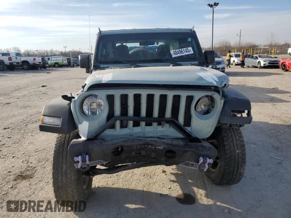 2023 Jeep Wrangler Sport z VIN 1C4GJXAN1PW634889, wystawiony jako Copart lot #48496145 z przebiegiem 15 874 mil mil oraz Szkoda całkowita • Salvage title. Historia ofert i sprzedaży dostępna na DreamBid. Obrazek 5.