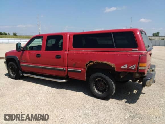 2002 Chevrolet Silverado 1500HD LT с VIN 1GCGK13U42F220545, выставлен на аукционе Copart как лот 64122095 с пробегом 240 319 миль миль и Списание • Salvage title. История ставок и продаж доступна на DreamBid. Изображение 2.