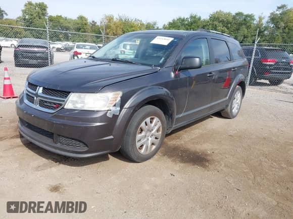 2017 Dodge Journey SE with VIN 3C4PDCABXHT560045, listed as a IAAI auction lot 43332641 with 159,859 mi miles and . Bid and sale history available at DreamBid. Image 2.
