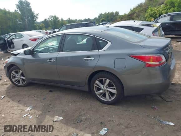 2015 Nissan Altima S z VIN 1N4AL3AP4FC466441, wystawiony jako IAAI lot #43203206 z przebiegiem 65 104 mil mil oraz . Historia ofert i sprzedaży dostępna na DreamBid. Obrazek 14.