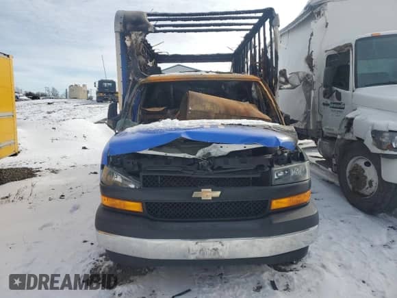 2019 Chevrolet Express Commercial с VIN 1GB3GSCG7K1264282, выставлен на аукционе Copart как лот 45460925 с пробегом Не указан миль и Списание • Salvage title. История ставок и продаж доступна на DreamBid. Изображение 5.