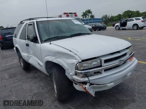 2003 Chevrolet Blazer Xtreme с VIN 1GNCS18X33K152868, выставлен на аукционе IAAI как лот 39801584 с пробегом 167 157 миль миль и . История ставок и продаж доступна на DreamBid. Изображение 6.