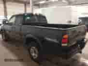 2001 Toyota Tundra Limited z VIN 5TBBT48171S187006, wystawiony jako IAAI lot #43507947 z przebiegiem 141 331 mil mil oraz . Historia ofert i sprzedaży dostępna na DreamBid. Obrazek 3.