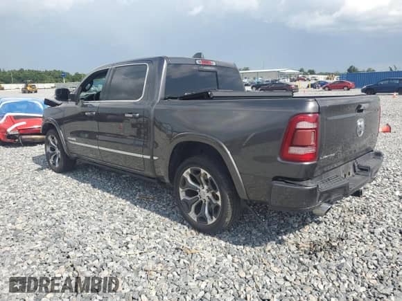 2019 Ram 1500 Limited z VIN 1C6RREHT9KN847797, wystawiony jako Copart lot #59310605 z przebiegiem 107 490 mil mil oraz Szkoda całkowita • Salvage title. Historia ofert i sprzedaży dostępna na DreamBid. Obrazek 2.