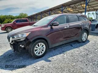 2019 Kia Sorento LX with VIN 5XYPG4A59KG484730, listed as a Copart auction lot 70177815 with 83,379 mi miles and Salvage title. Bid and sale history available at DreamBid. Image 1.