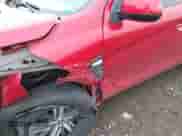 2021 Mitsubishi Outlander ES z VIN JA4APUAU6MU033599, wystawiony jako IAAI lot #42367650 z przebiegiem 20 565 mil mil oraz . Historia ofert i sprzedaży dostępna na DreamBid. Obrazek 18.